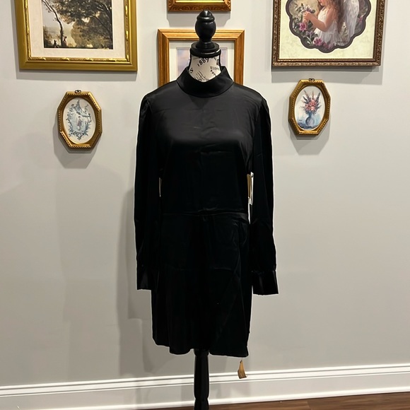 Reformation Kim Silk Dress - Picture 3 of 8